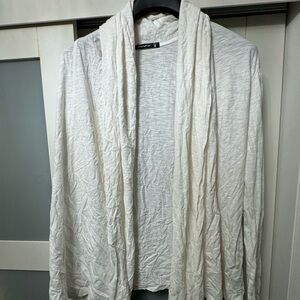 Alternative 
Cardigan
Women’s M

#summer #work #cardigan #backtoschool #workwear